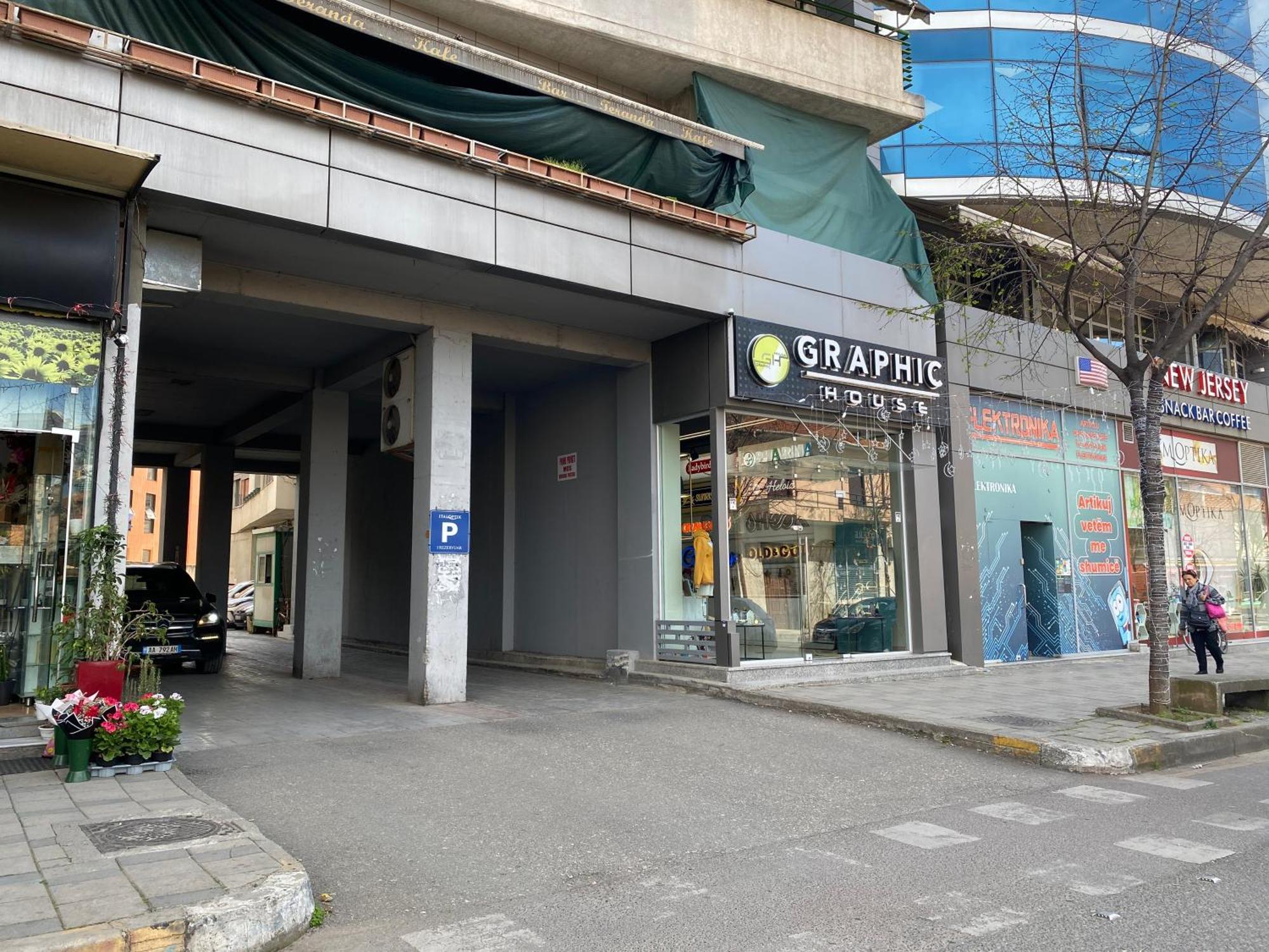 Central Cozy Apartment Tirana Exterior foto